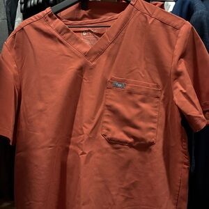 Men’s Figs Scrub Set